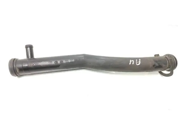 Volkswagen PASSAT B6 Engine coolant pipe/hose 03C121065B
