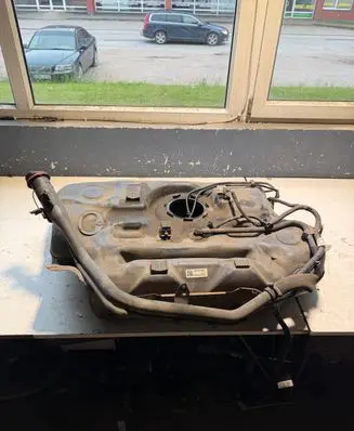 Opel Zafira C Fuel tank 39139814 39139823 7N1900420