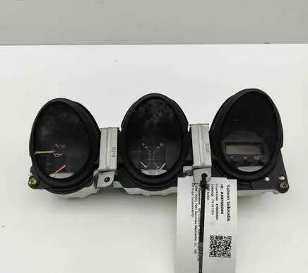 Mitsubishi 3000 GT Clock MB604754