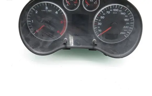 Audi A3 S3 8P Speedometer (instrument cluster) 8P0920930C