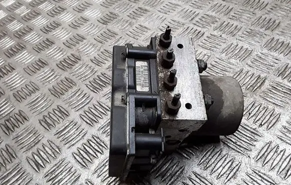Peugeot 607 ABS Pump 9656099380