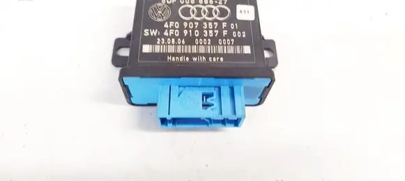 Audi Q7 4L Light module LCM 4F0907357F
