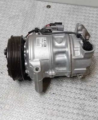Renault Megane IV Air conditioning (A/C) compressor (pump) 926002410R 8849 2329310004