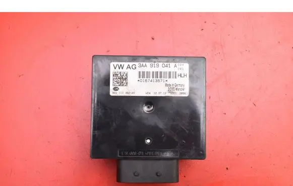 Volkswagen Tiguan Engine control unit/module ECU 8ES010452-20