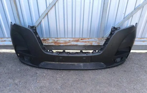 Renault Master III Front bumper 620228205R