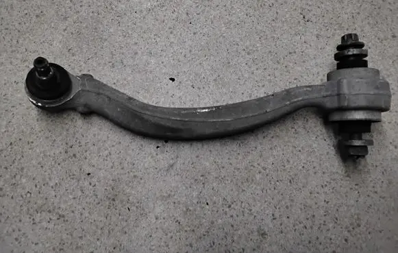 Mercedes-Benz E C207 W207 Front control arm 20446FI