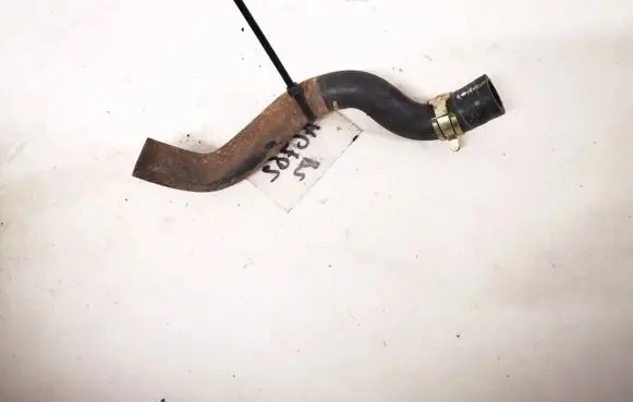 Subaru Forester SF Engine coolant pipe/hose