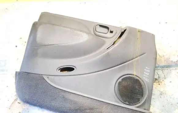 Chrysler Grand Voyager IV Rear door card panel trim xw531d5aad