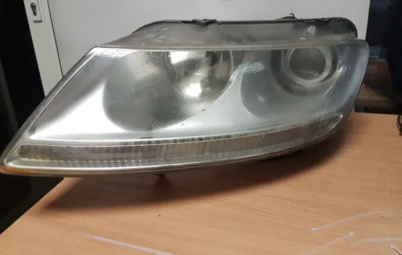 Volkswagen Phaeton Headlight/headlamp 3D1941015L