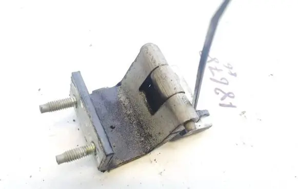 Citroen Xsara Picasso Tailgate/trunk/boot hinge
