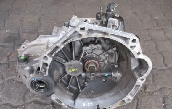 Hyundai i10 Manual 5 speed gearbox ME1671 G3LA