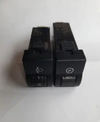 Ford Ranger Headlight level height control switch UR79666FO KT158