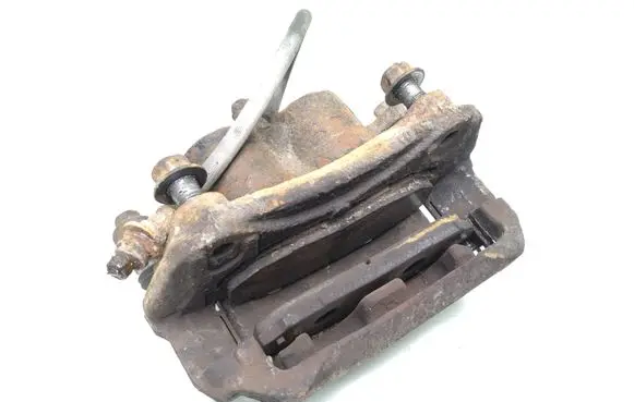 Nissan Navara D40 Front brake caliper