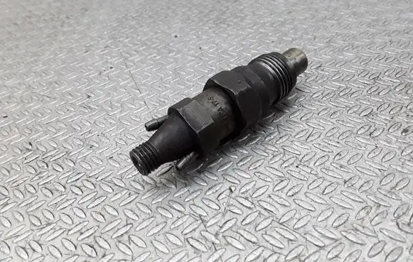 Peugeot 406 Fuel injector KCA17S42