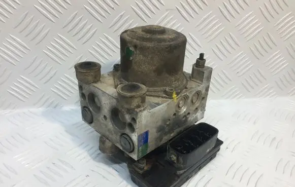 Mazda 6 ABS Pump GJ6E 437A0