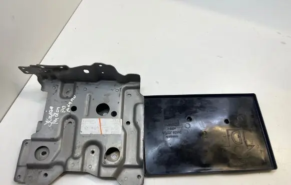 Renault Kadjar Battery box tray 24428JD70A