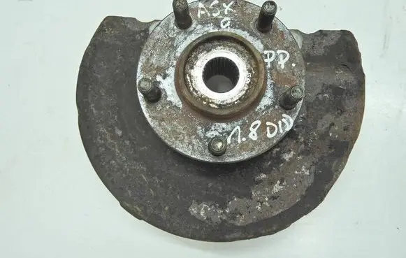 Mitsubishi ASX Front wheel hub spindle knuckle