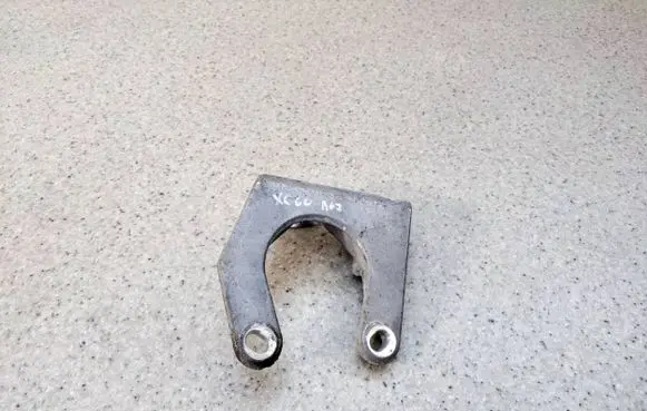 Volvo XC60 Front differential bracket 30713236