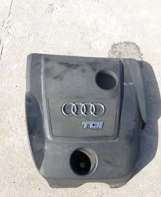 Audi A3 S3 8P Engine cover (trim) 013316