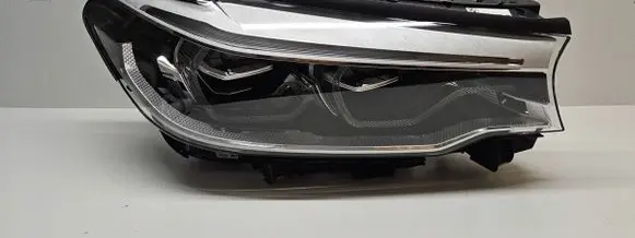 BMW 5 G30 G31 G38 Headlight/headlamp 8499123 B153n.klosz