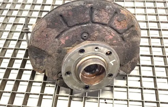Skoda Rapid (NH) Front wheel hub spindle knuckle