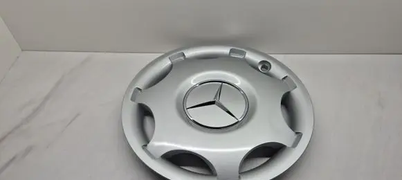 Mercedes-Benz C W203 R15 wheel hub/cap/trim 2034010024
