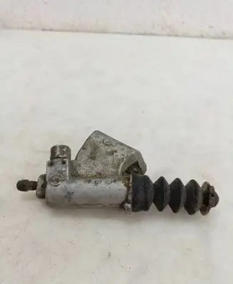Honda Civic Clutch master cylinder 7D2