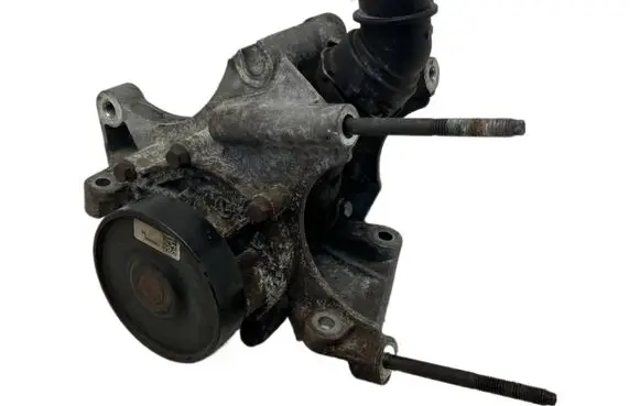Toyota Avensis T270 Water pump 7823008