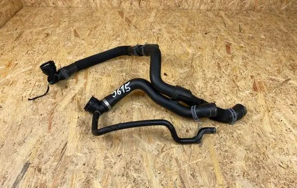 Volkswagen Golf VII Engine coolant pipe/hose 5Q0121049CR