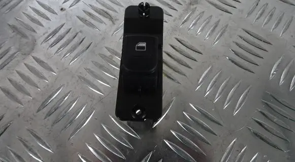 KIA Rio Electric window control switch 93580-H8000