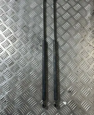 KIA Sorento Tailgate/trunk strut/damper 811813E000