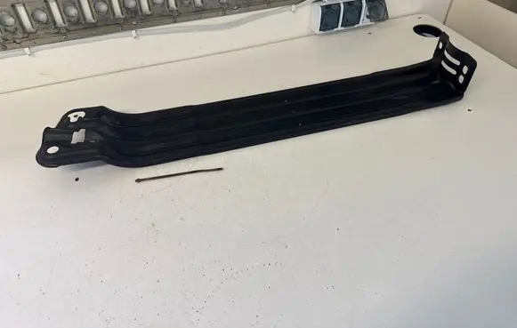 Volkswagen Transporter - Caravelle T5 Spare wheel mounting bracket 
