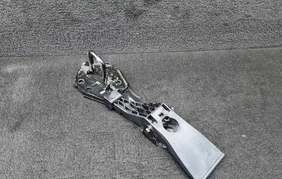 Audi A6 S6 C7 4G Engine bonnet (hood) release handle 4G0823480