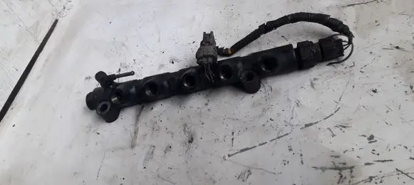 Toyota Corolla Verso E121 Fuel main line pipe