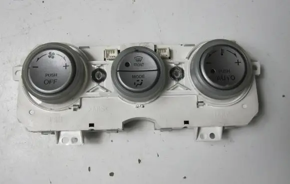 Mazda 6 Climate control unit