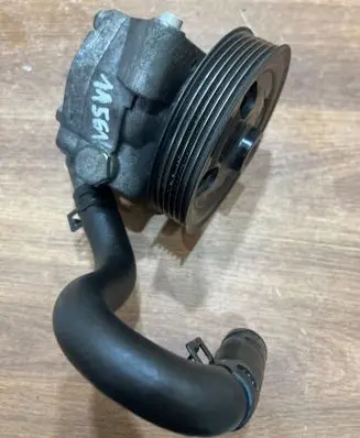 Volvo V70 Power steering pump 7G913A696HA 83013056 31202291