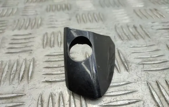 Mercedes-Benz A W176 Front door handle cover A2047661325