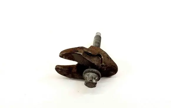 Ford C-MAX II Fuel Injector clamp holder 