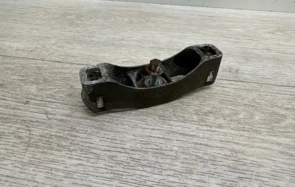Porsche Panamera (970) Fuel Injector clamp holder 94811051501