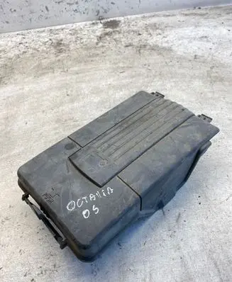Skoda Octavia Mk2 (1Z) Battery box tray cover/lid 1k0915443c