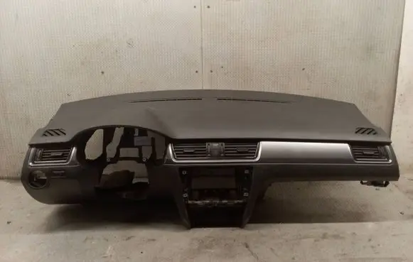 Skoda Rapid (NH) Dashboard 5JB857343