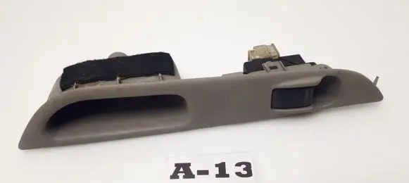 Nissan Almera Tino Electric window control switch 82960BU0001 82960