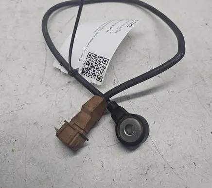 Audi A6 S6 C5 4B Detonation knock sensor 