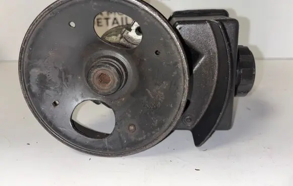 Volvo 850 Power steering pump 9140195
