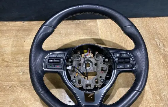 KIA Sportage Steering wheel