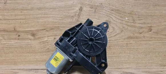 Volvo XC60 Rear door window regulator motor 966264102