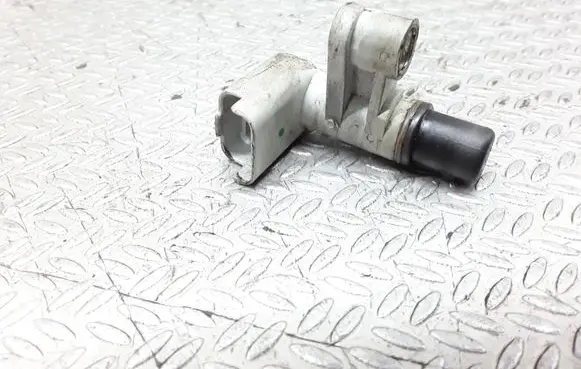 Camshaft position sensor