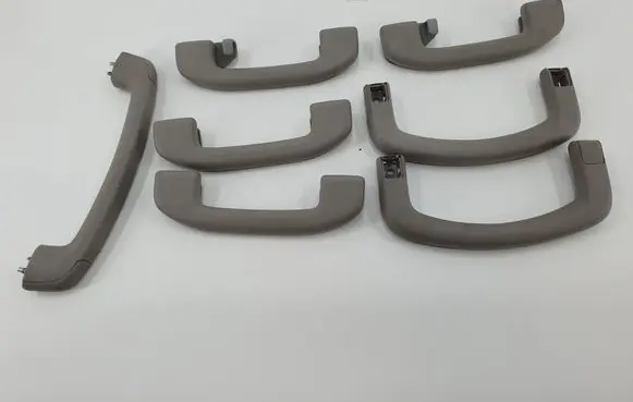 Nissan Navara D40 A set of handles for the ceiling