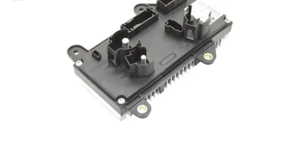 BMW 7 E65 E66 Power management control unit 61356935431 6935431