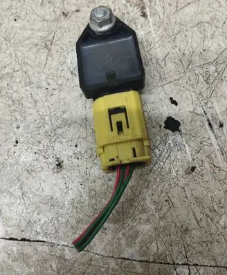 Toyota Corolla Verso AR10 Airbag deployment crash/impact sensor 8983105010 282616011D